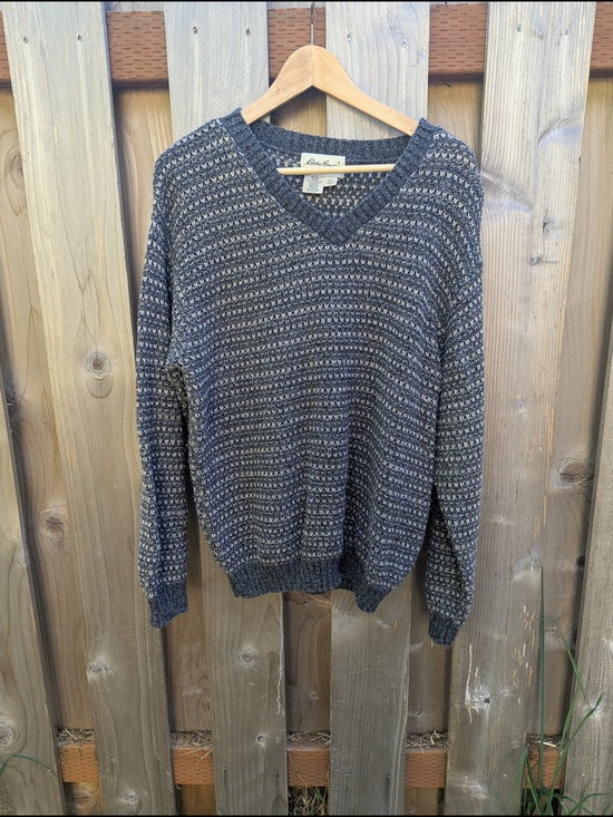 Eddie Bauer Other - Vintage Eddie Bauer Men's Gray and White Patterned V-Neck Sweater